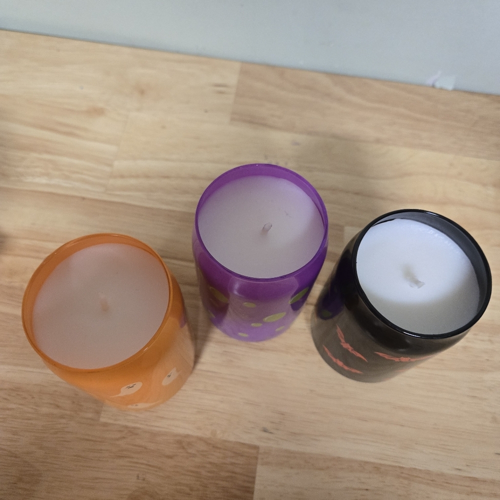 DW Home Halloween Soda Pop Candles - Picture 4 of 5